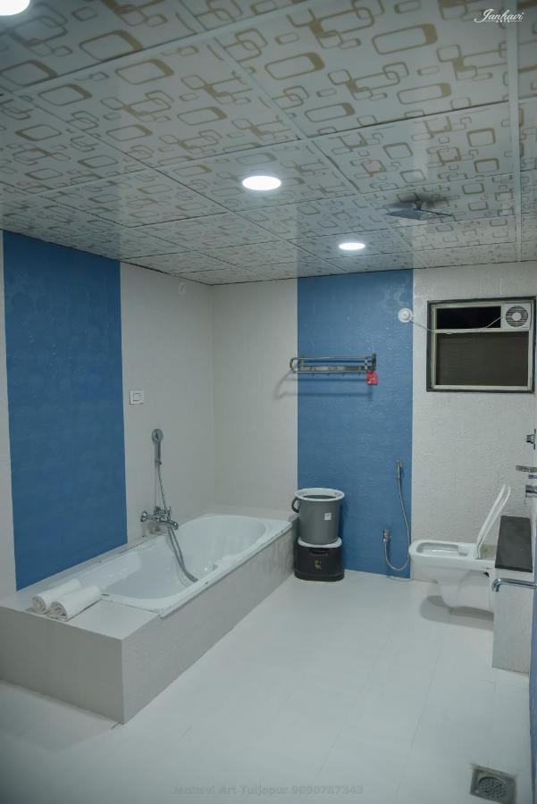 Pawan Executive Tuljapur Ngoại thất bức ảnh