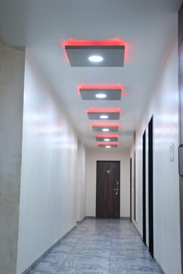 Pawan Executive Tuljapur Ngoại thất bức ảnh