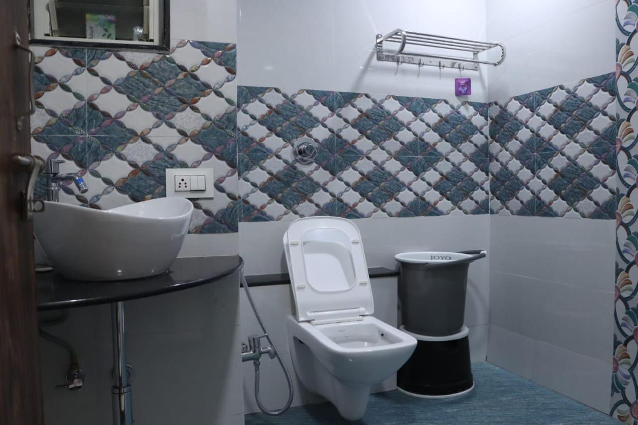 Pawan Executive Tuljapur Ngoại thất bức ảnh