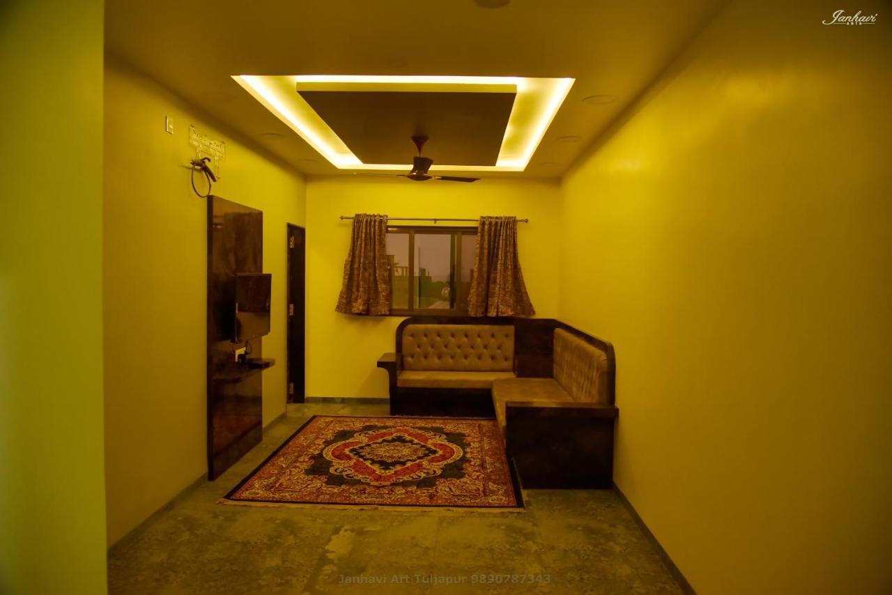 Pawan Executive Tuljapur Ngoại thất bức ảnh