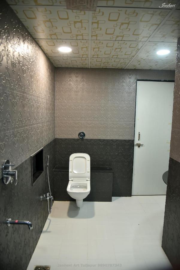 Pawan Executive Tuljapur Ngoại thất bức ảnh
