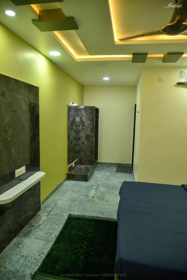 Pawan Executive Tuljapur Ngoại thất bức ảnh